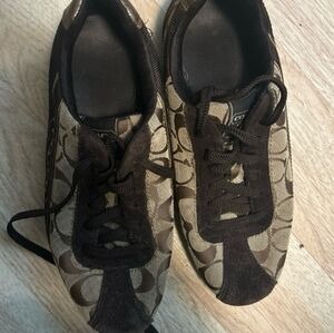 Coach logo sneakers